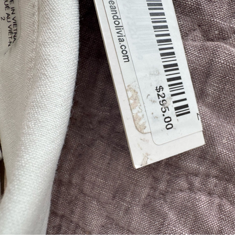 Alice + Olivia Chad Asymmetrical Cuffed Shorts in White NWT, $295 Retail - Picture 9 of 12